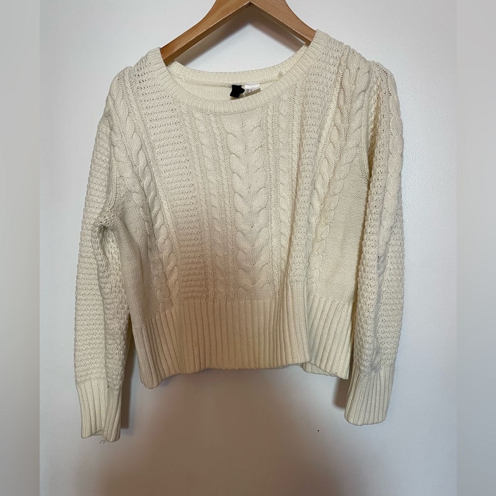 White Cropped Cableknit H&M Sweater